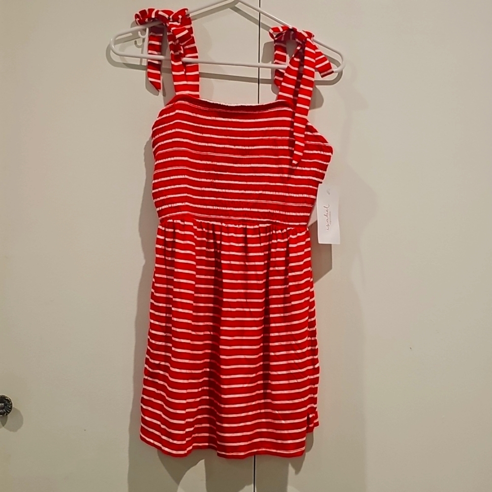 Red Striped Dainty Pretty Rayon Tube Style Top Has Long Strappy Shoulders Ties